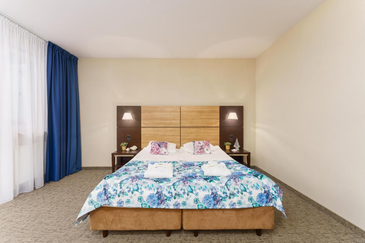 Apartamenty Prywatne W Hotelu Przy Plazy Diva コウォブジェク エクステリア 写真