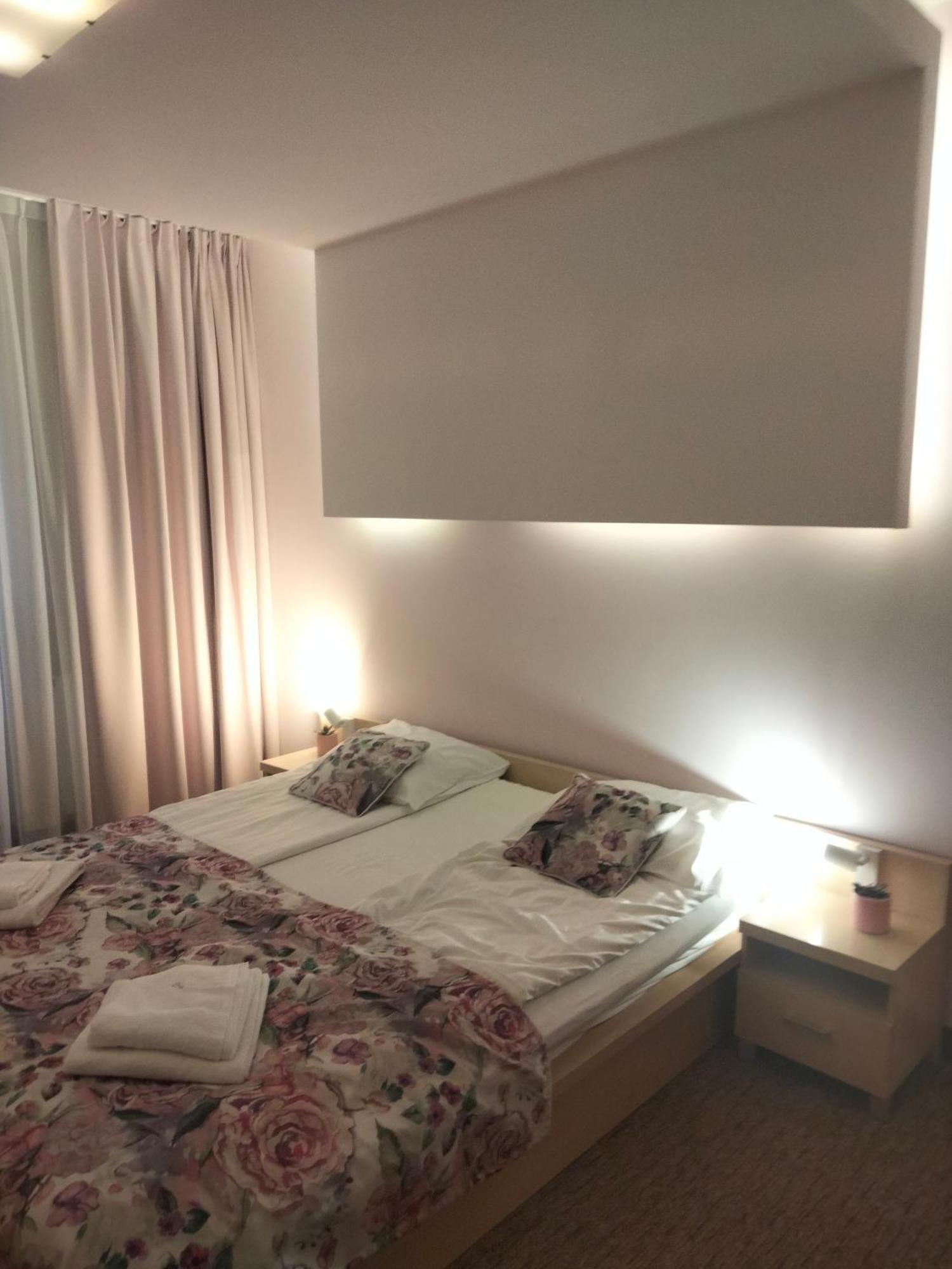 Apartamenty Prywatne W Hotelu Przy Plazy Diva コウォブジェク エクステリア 写真
